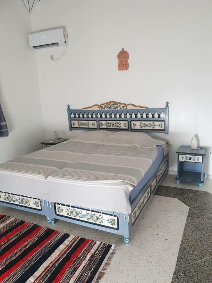 Bed and Breakfast Dar Mamina Sidi ash Shammakh Екстер'єр фото