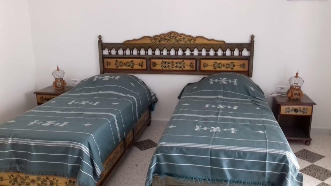 Bed and Breakfast Dar Mamina Sidi ash Shammakh Екстер'єр фото