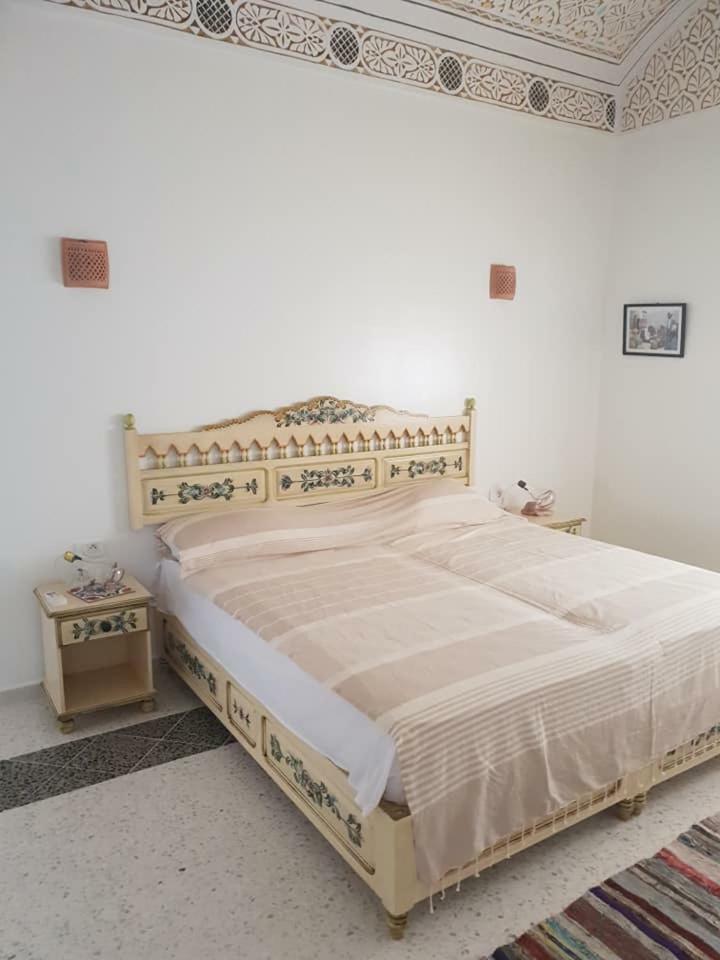 Bed and Breakfast Dar Mamina Sidi ash Shammakh Екстер'єр фото