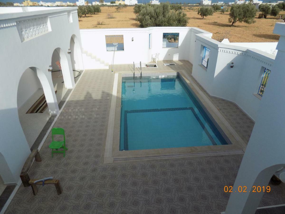 Bed and Breakfast Dar Mamina Sidi ash Shammakh Екстер'єр фото